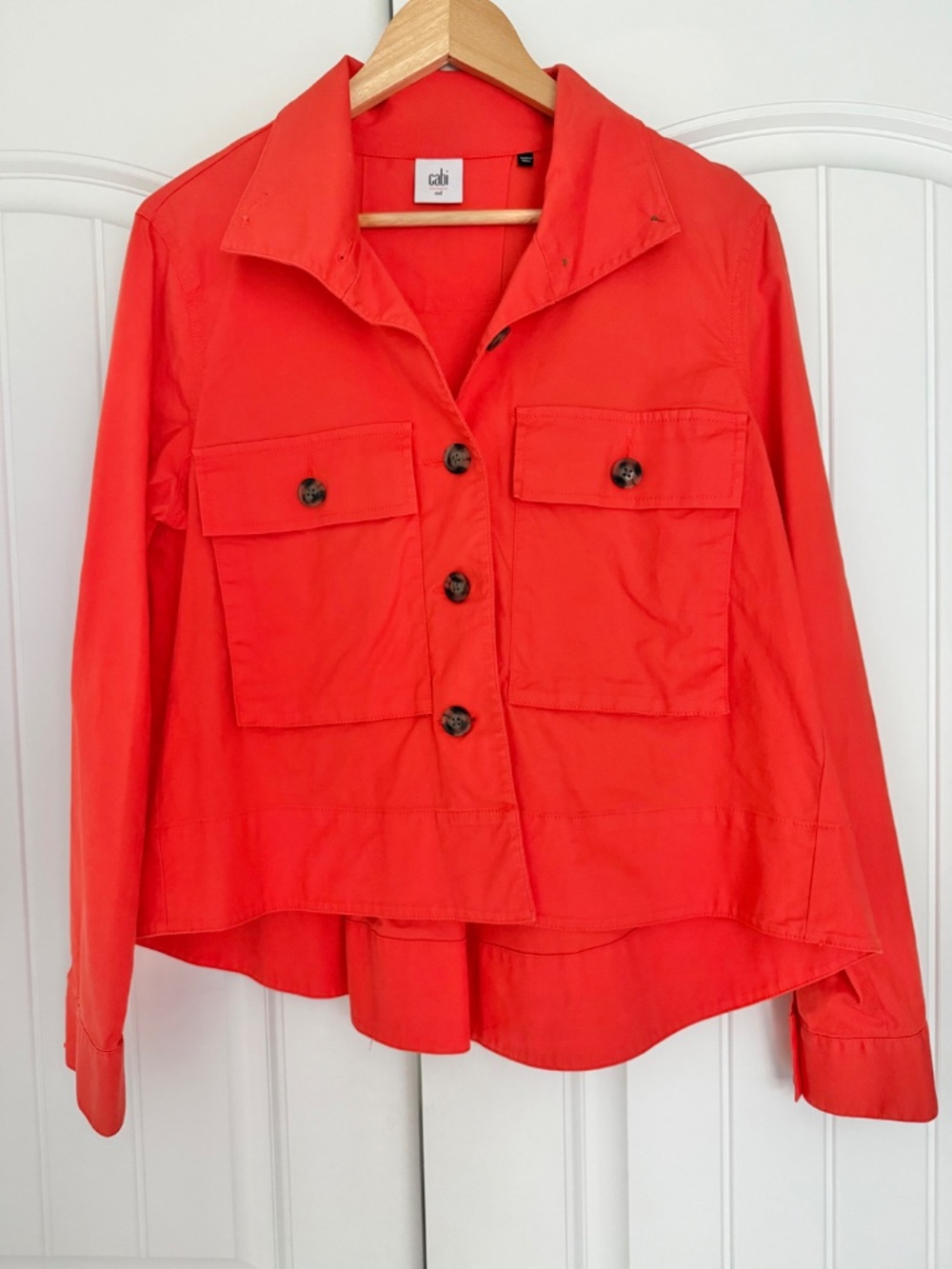 CAbi Resort Jacket Style 5098 Coral Utility Jacket Size M Stretch Cotton